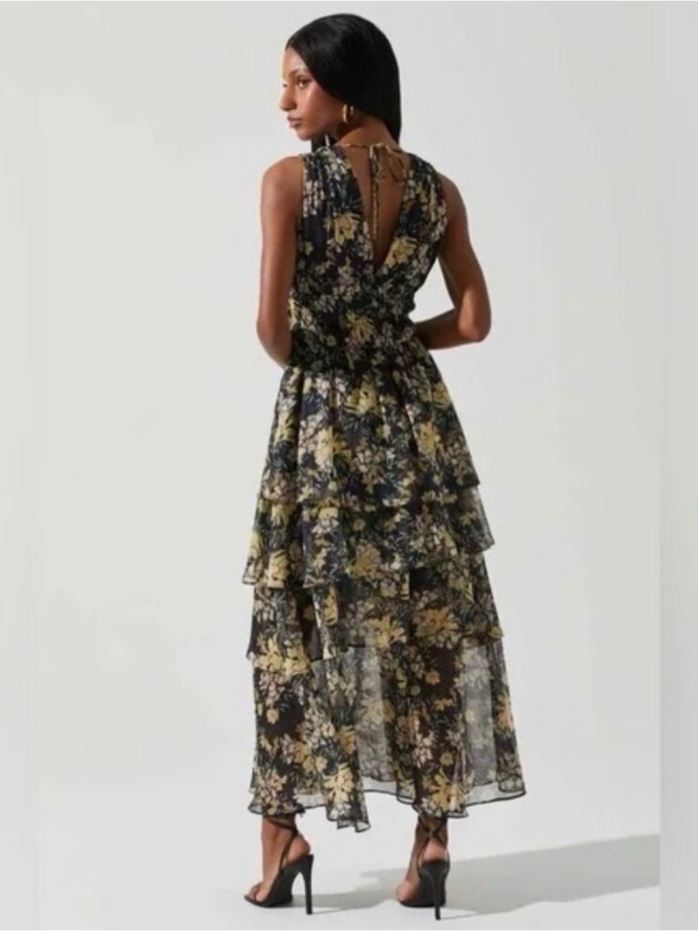 Astr the label Kali Sleeveless Smocked Waist Floral Maxi Dress